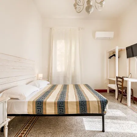 Lia Vendégház La Spezia