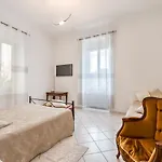 Guest house Lia